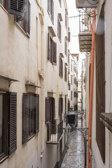 4 Canti Central Cozy Apt In Via Maqueda Palermo Luaran gambar